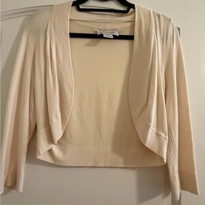 Jessica Howard Cream Women's Open-Front Shrug